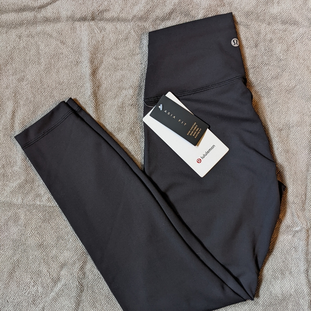 *ASIA FIT* Wunder Train 24" Medium black